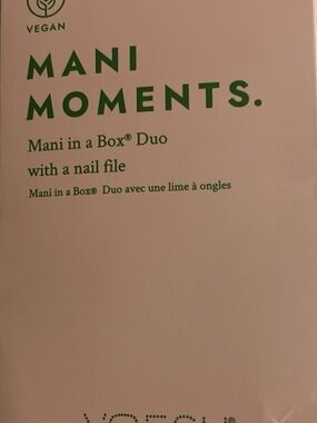 Mani Moments Mani in a Box Duo with Nail File – Pink